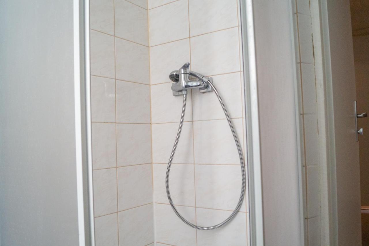 Modern 1Br Apartment - Great For Longstays Bécs Kültér fotó